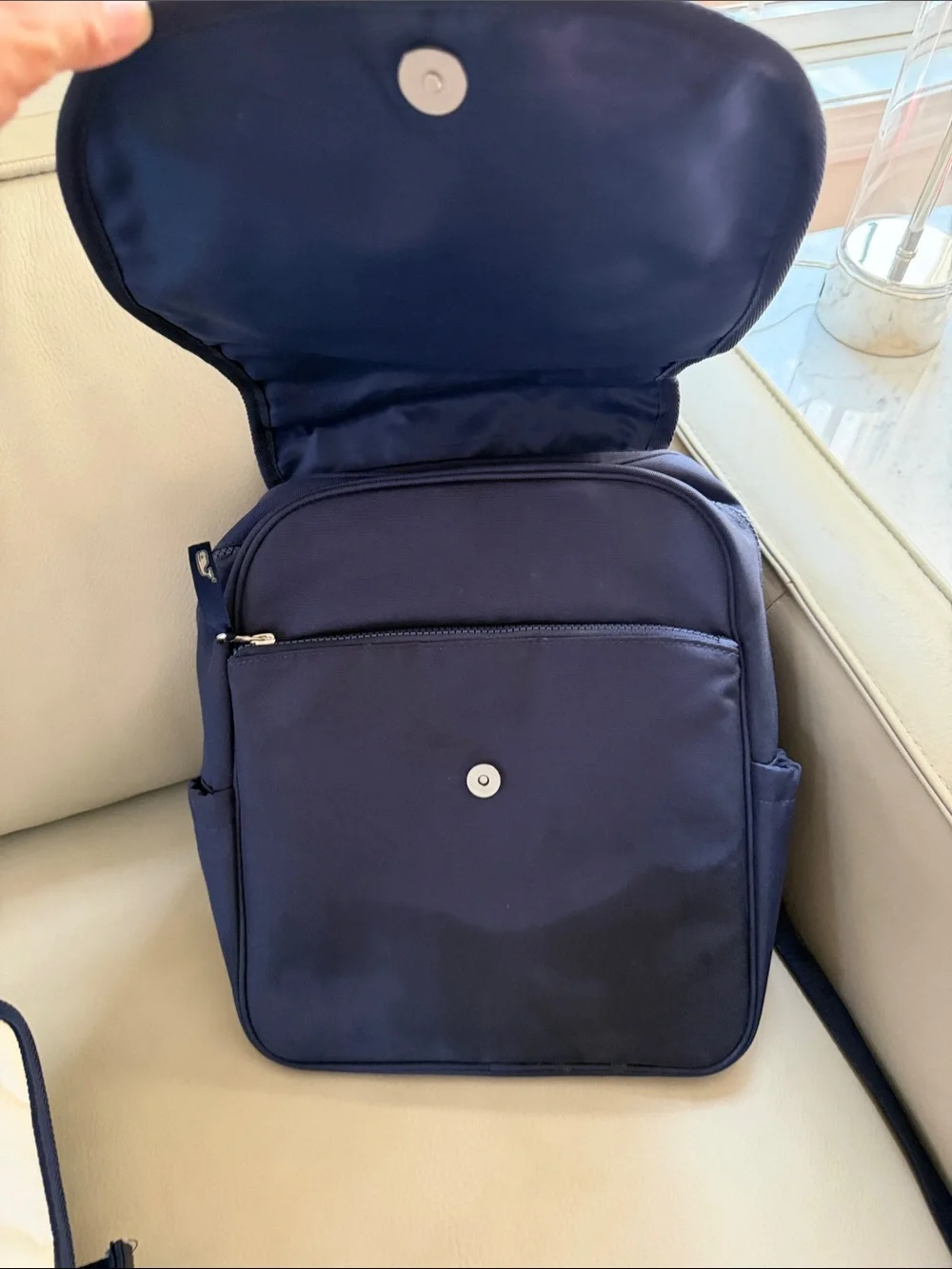 Vineyard Vines stylish navy